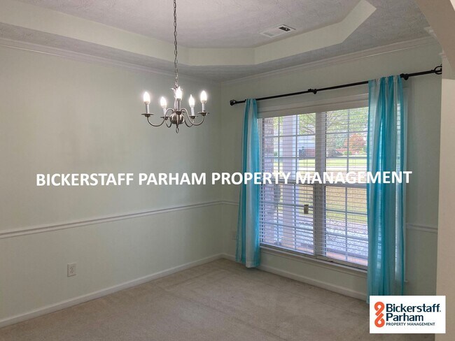 Building Photo - 4613 English Ivy Dr
