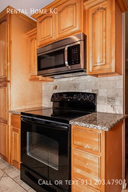 Building Photo - 11314 W 74th Terrace