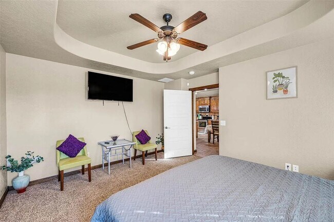 Building Photo - VERY NICE HOME IN THE ROLLING HILLS AREA. PETS NEGOTIABLE WITH OWNERS APPROVAL