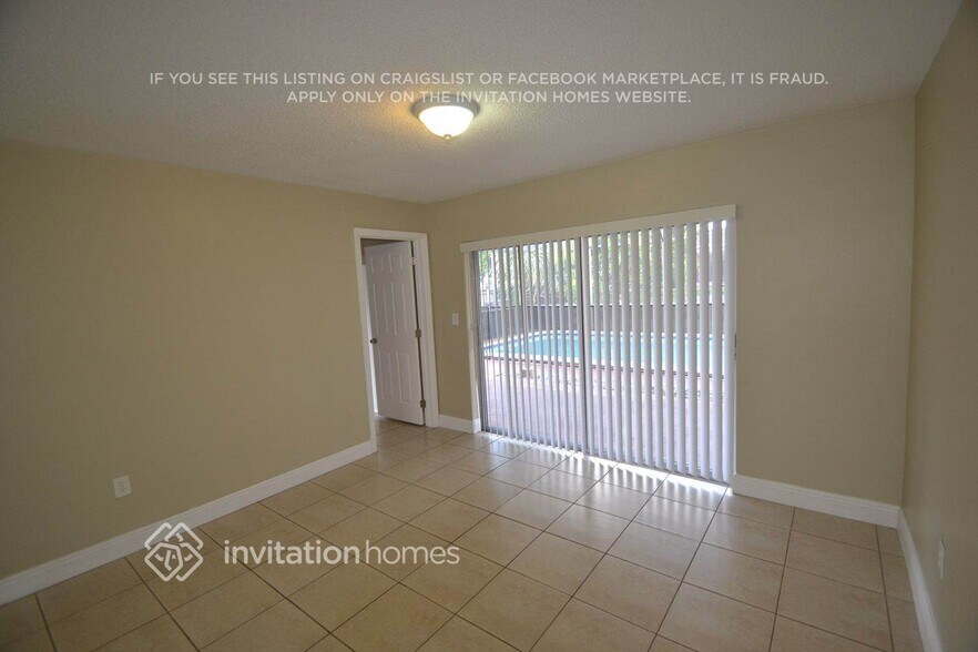Building Photo - 8469 Windsor Dr