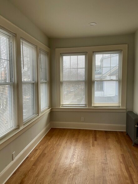 Building Photo - 176 Weequahic Ave