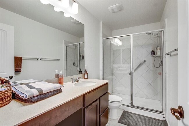 Building Photo - 205 Travers Stake Trl