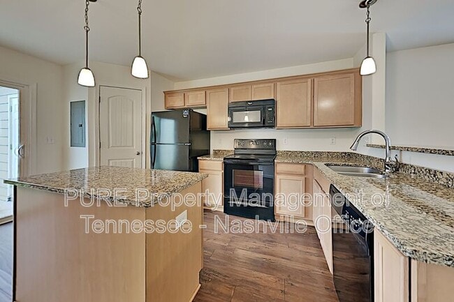 Building Photo - 100 Cobblestone Pl Dr