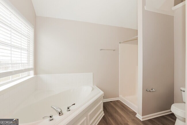 Building Photo - 45 Keyton Dr