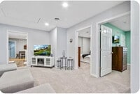 Building Photo - Furnished 3-Bedroom Apartment with Private Entrance and Free Laundry