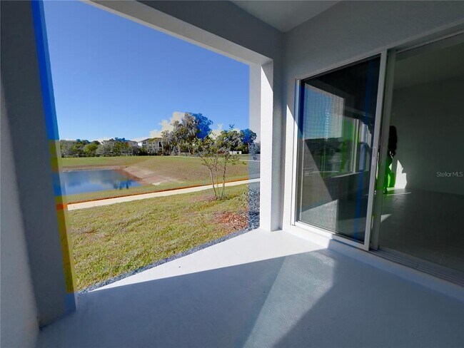 Building Photo - 490 Thompson Vlg Ave
