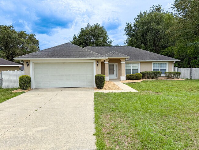 Primary Photo - 87 Pine Crse Dr