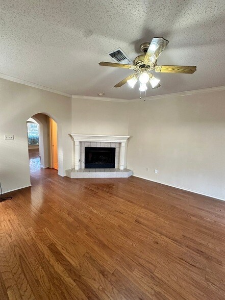 Building Photo - 18419 Rain Dance Trail