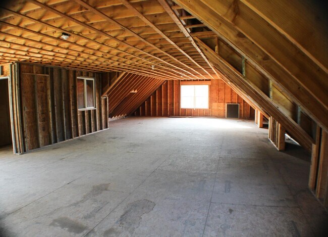 Building Photo - 53 Carpenter Rd