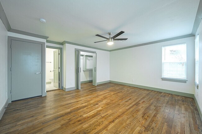Building Photo - 1817 NW 35th St