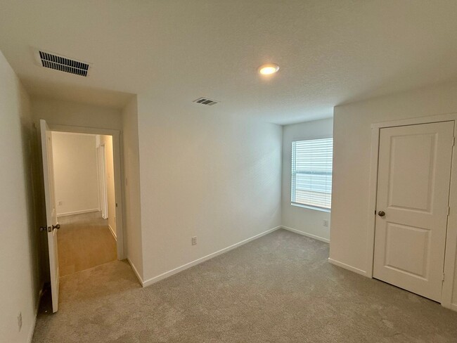 Building Photo - Brand NEW 4-bedroom, 2-bathroom home for l...