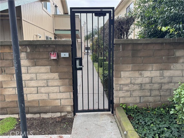 Building Photo - 5238 Hayter Ave