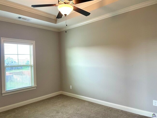 Building Photo - 104 Kloe Ct