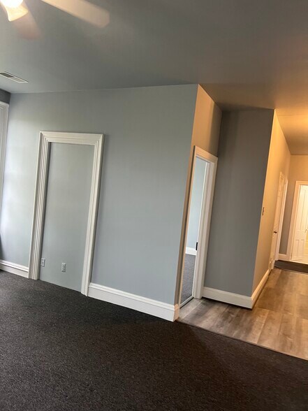 Building Photo - 11 S 2nd St