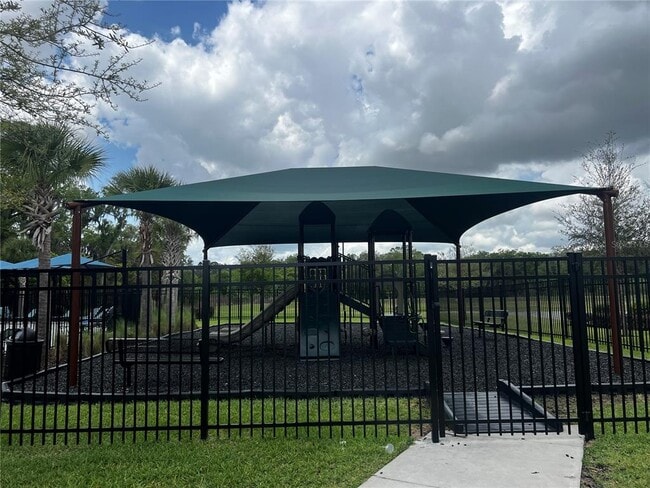 Building Photo - 2959 Canary Ave