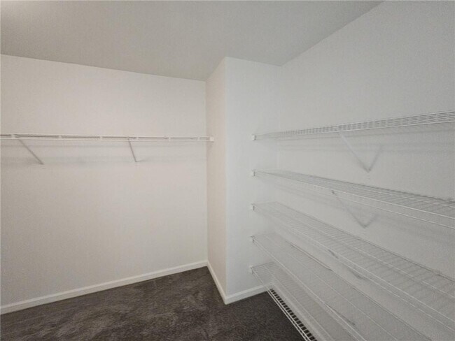 Building Photo - 1186 Scenic View Cir