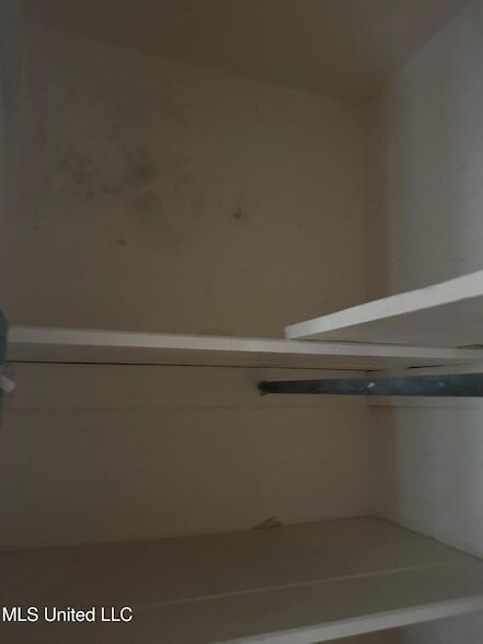 Building Photo - 3564 Cowan Pl