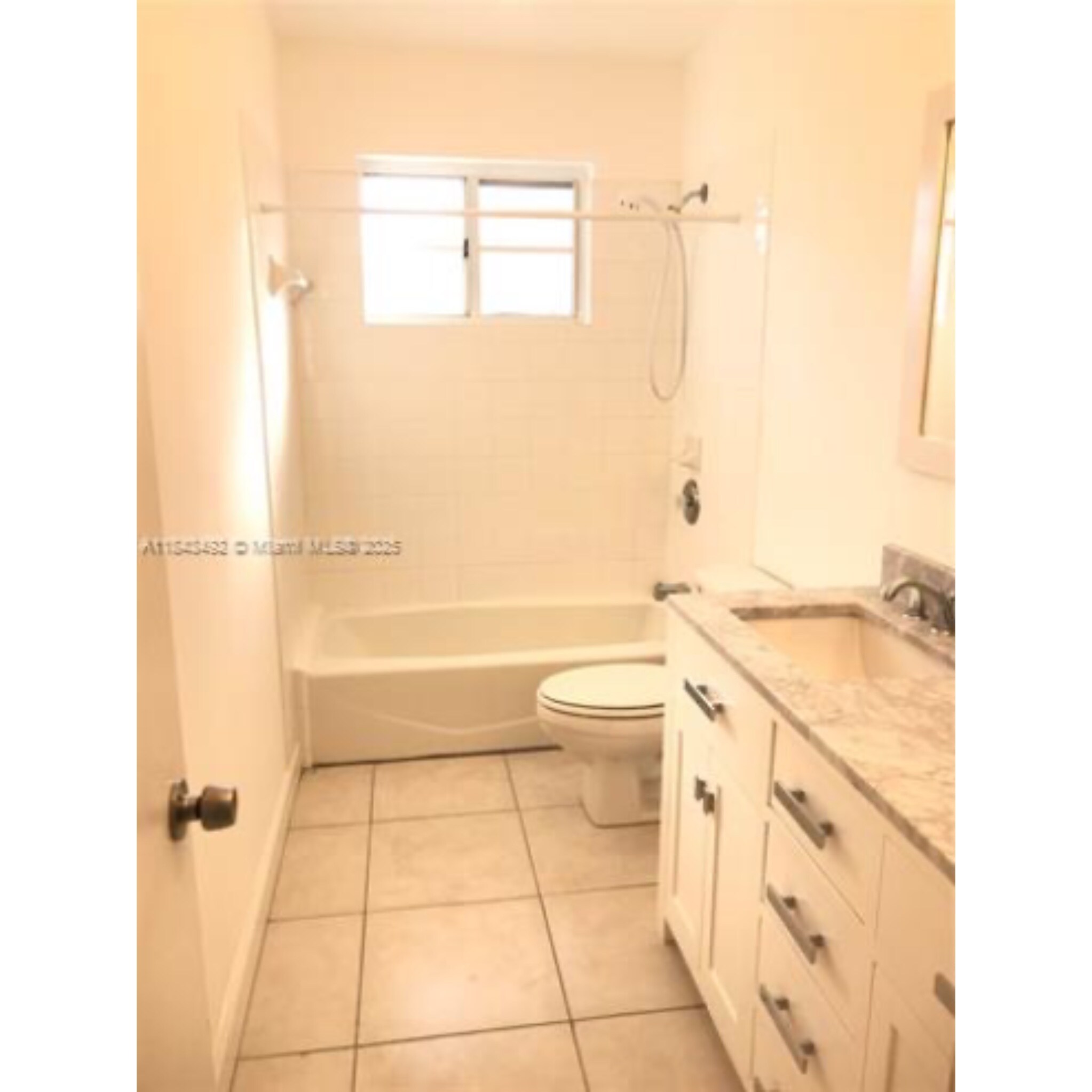 Building Photo - 10525 SW 77th Ct