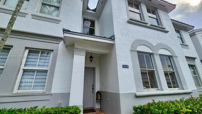 Building Photo - 15628 SW 43rd St
