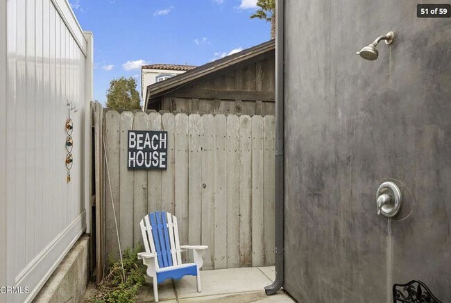 Building Photo - Luxury Furnished Hollywood Beach Home with Spectacular Ocean Views