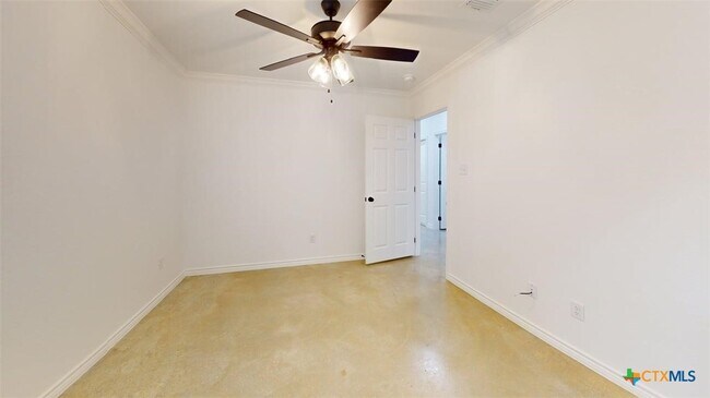 Building Photo - 209 Elbert Ln
