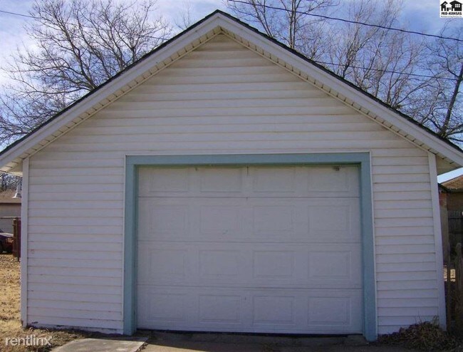 Building Photo - 2 br, 1 bath House - 601 W 19th Avenue