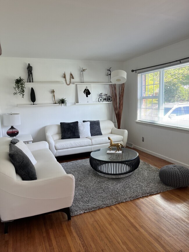 Building Photo - 3918 Havenwood Rd