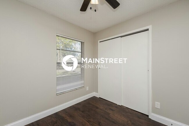 Building Photo - 3 Bedroom Pet-Friendly Home in St. Cloud, FL with Main Street Renewal