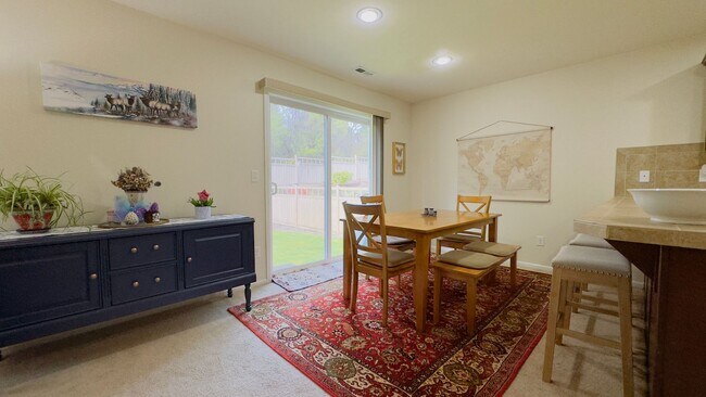 Building Photo - 4 Bedroom + Office in NE Lacey - Fully Fenced Yard and Minutes from freeway and JBLM - Available ...