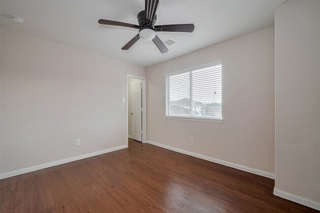 Building Photo - 6026 Stockholm Ct