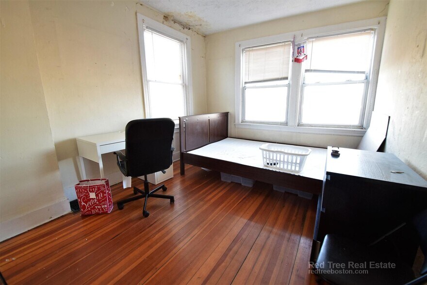 Building Photo - 20 Wadsworth St