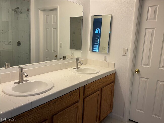 Building Photo - 4013 Nook Way