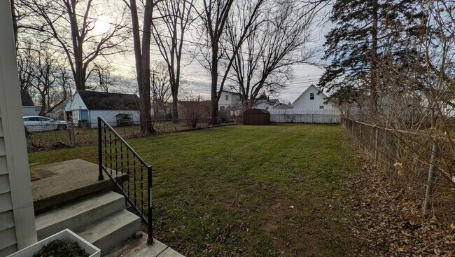 Building Photo - 27383 Brettonwoods St