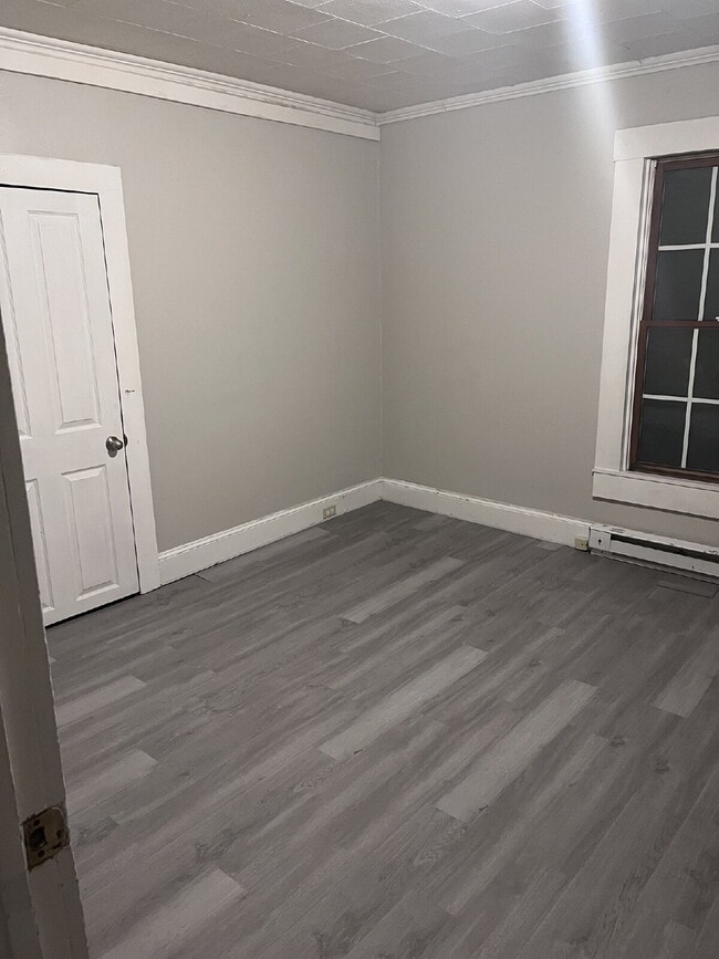 Building Photo - Charming 3-Bed Home in Winston Salem – New Energy efficient HVAC!