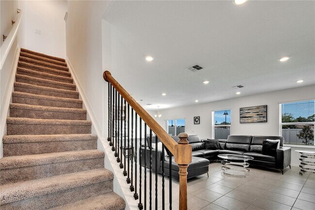 Building Photo - 900 Boca Vista Ct