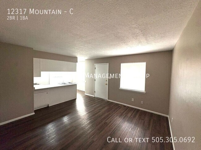 Building Photo - 12317 Mountain-C