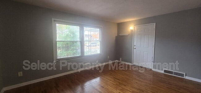 Building Photo - 616 Lawton Pl