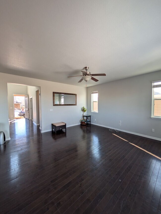 Building Photo - 22441 E Chenango Dr