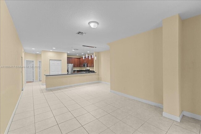 Building Photo - 1048 SW 147th Ave