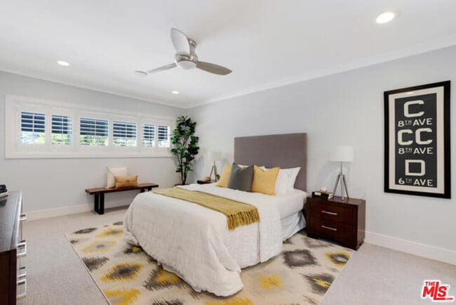 Building Photo - 1068 Casiano Rd