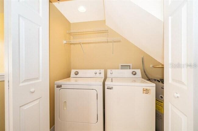 Building Photo - 9615 Fenrose Terrace