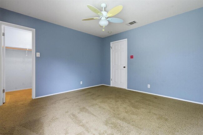 Building Photo - 1806 Carriage Hills Trail