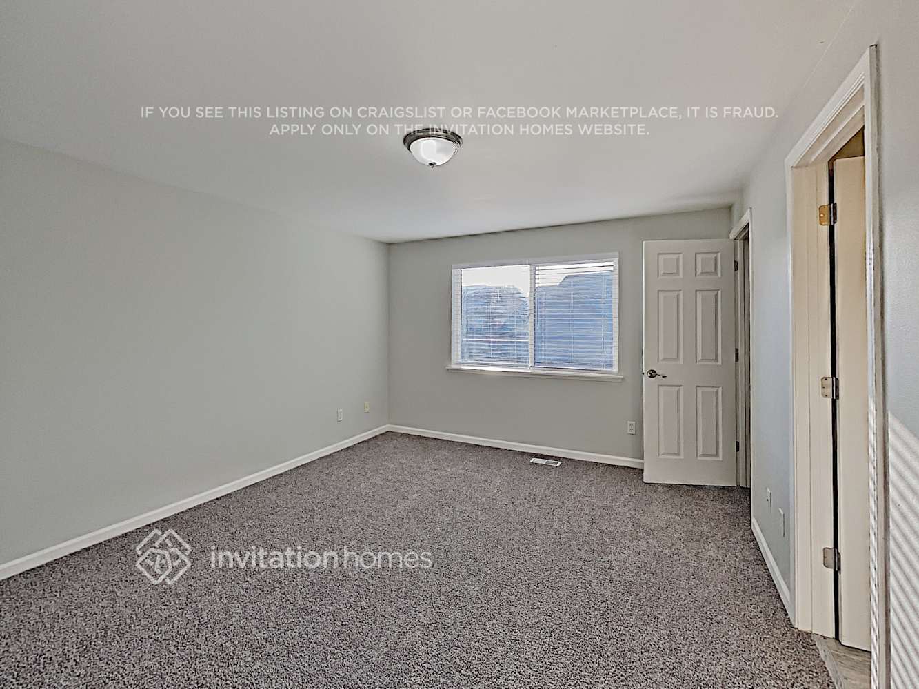 Building Photo - 17127 115th Ave E