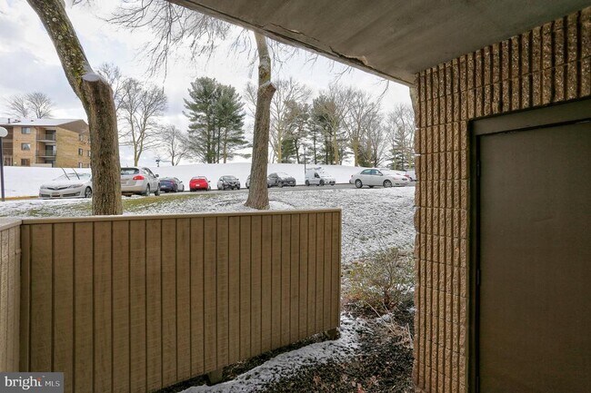 Building Photo - 6009 Majors Ln