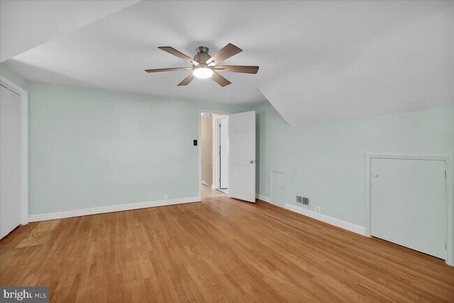 Building Photo - 1130 Albright Ave