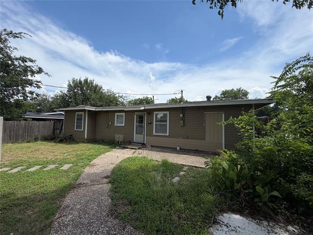 Building Photo - 1109 E Inwood Dr
