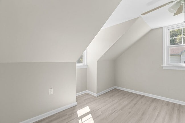 Building Photo - Newly Remodeled 3-Bedroom Home in Town of Blackstone!