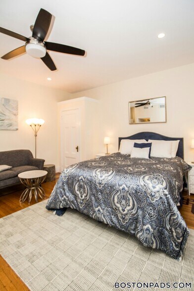 Building Photo - 14 Chiswick Rd