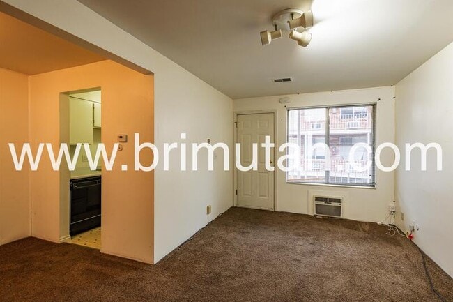 Building Photo - 1418-1426 S. 1100 E. - 2N
