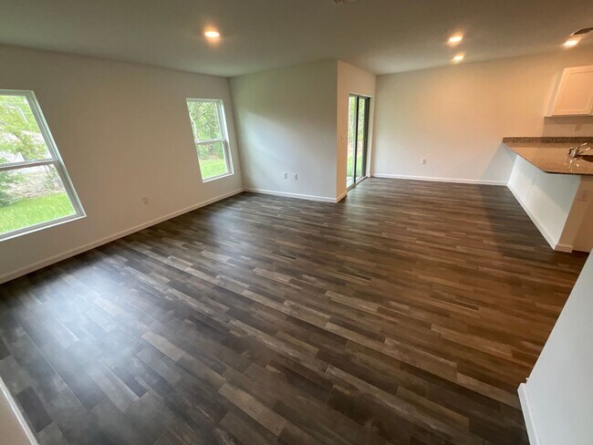 Building Photo - Citrus Springs - Welcome Home
